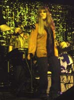 pic2_tmb.JPG (14837 bytes)