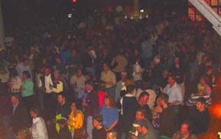 pic4_tmb.JPG (13731 bytes)