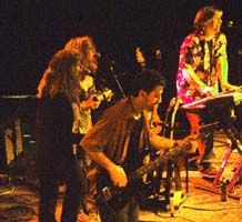 pic5_tmb.JPG (19994 bytes)